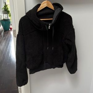 Reversible Sherpa zip up Lululemon